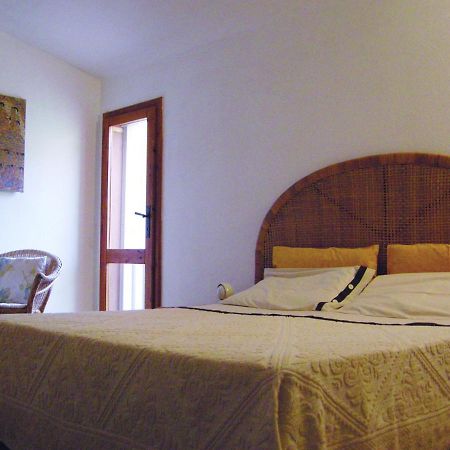 Via Dei Gerani B&B Sìnnai Zimmer foto